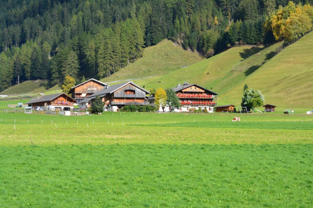 Kradorferhof Apartment *